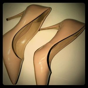 Aldo Blush/ Light Pink Patent Leather Pumps